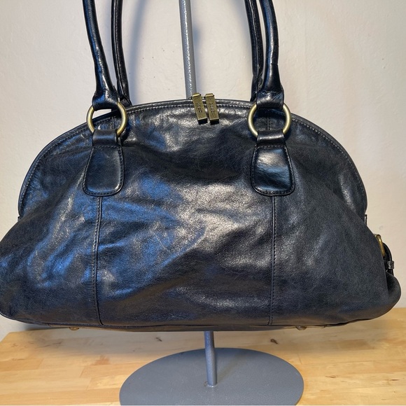 HOBO International vintage black leather top rounded satchel - Picture 2 of 14